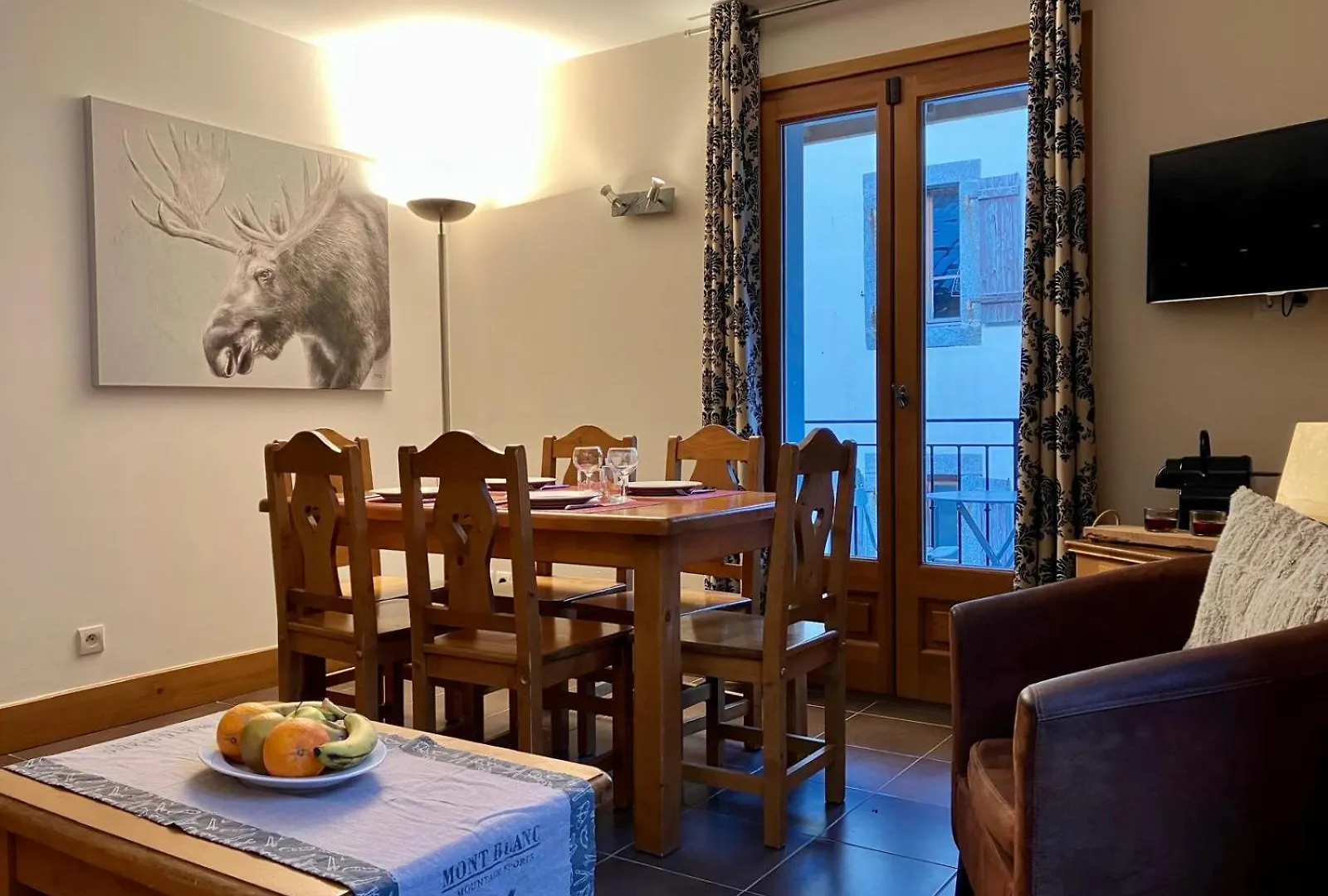 Apartmán Confort Cosy, Piscine Et Spa Au Pied Du Montblanc Vallorcine